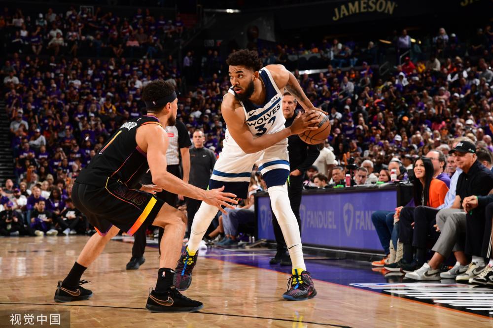 队时尤为重 队时尤为重