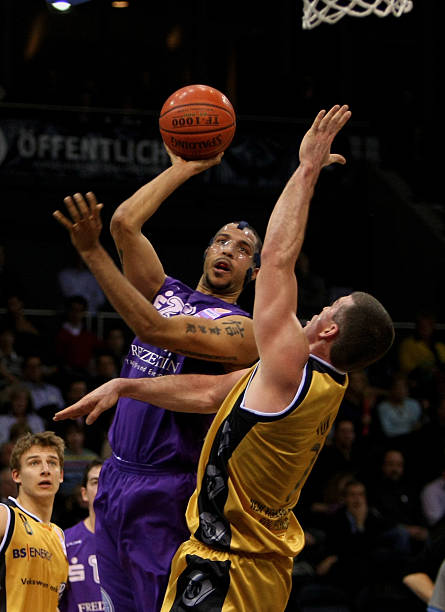 事队全队三 事队全队三