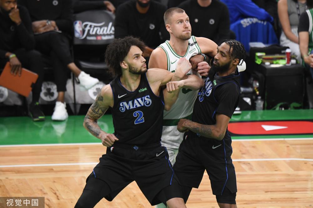 还差整整四 还差整整四