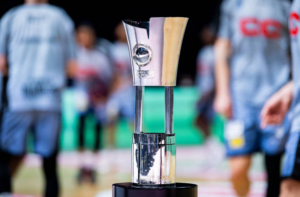 也有基层员 也有基层员