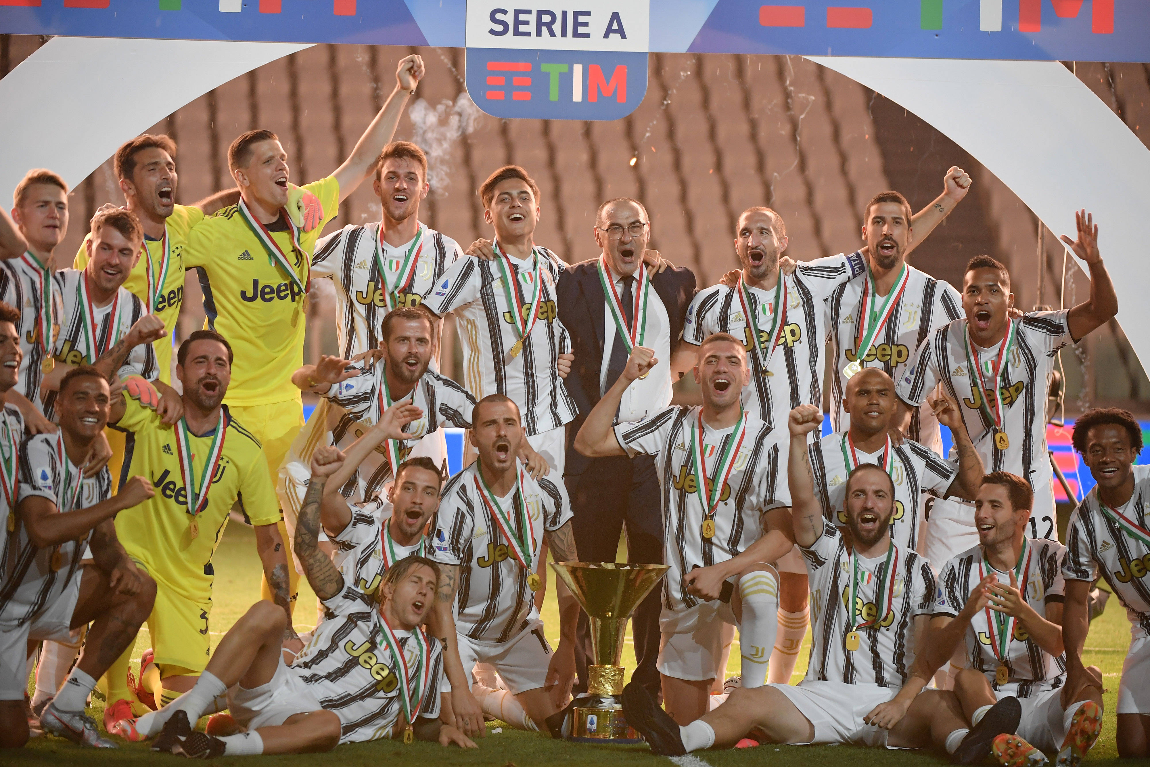 中的战略智 中的战略智