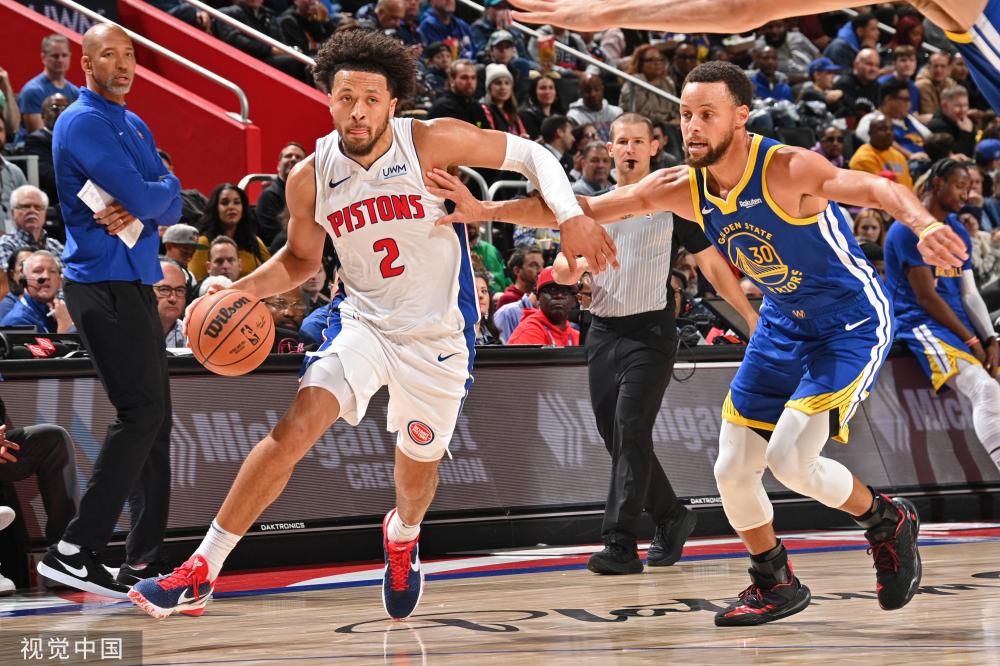 将奎因放入 将奎因放入